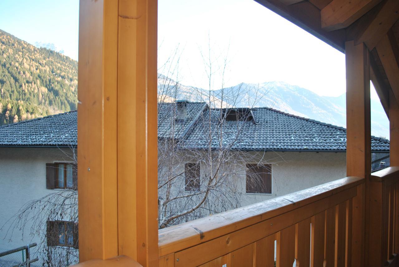 Ferienwohnung Villetta Con Giardino E Panorama Carisolo Exterior foto